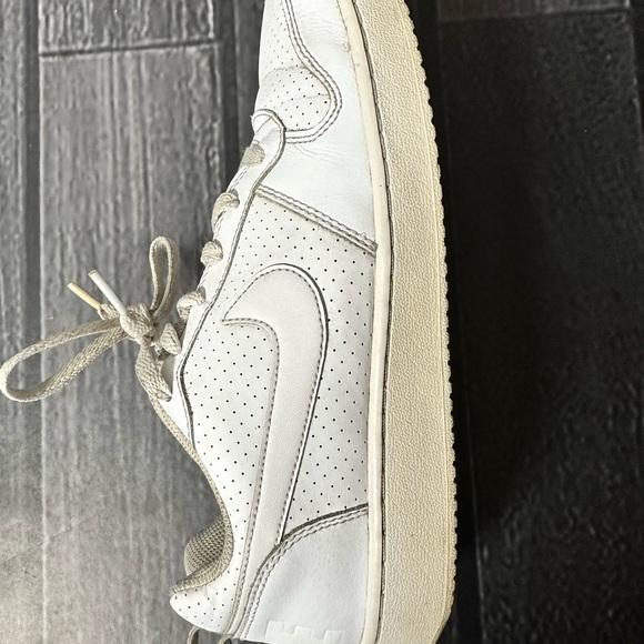 Nike Court Borough Low Triple White Trainers Sneakers 838937-111 Men's Size 9 - Picture 6 of 12